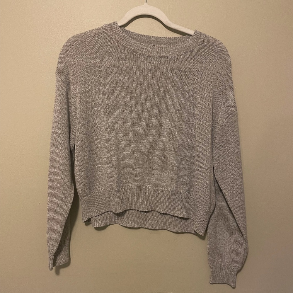 H&M gray sweater